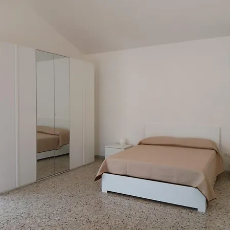 Maria Apartamento San Lucido